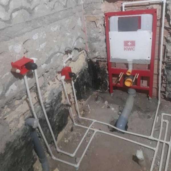 بازسازی سرویس بهداشتی
