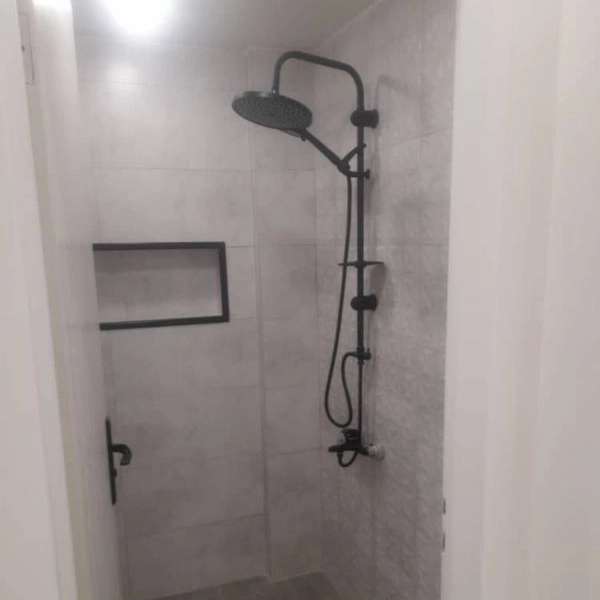 بازسازی سرویس بهداشتی