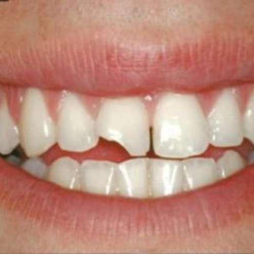 مطب دندانپزشکی دکتر هدیه رونقی