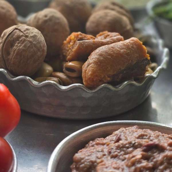 رستوران و کباب سرای تالش بره سفید در تالش