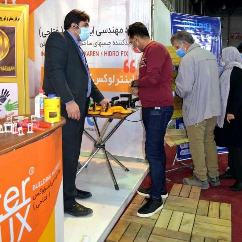 چسب پیشقدم نمایشگاه بین المللی مشهد