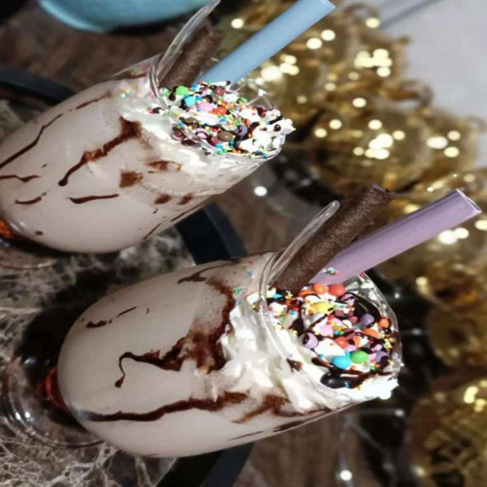 کافه صورتی گلستان تهران