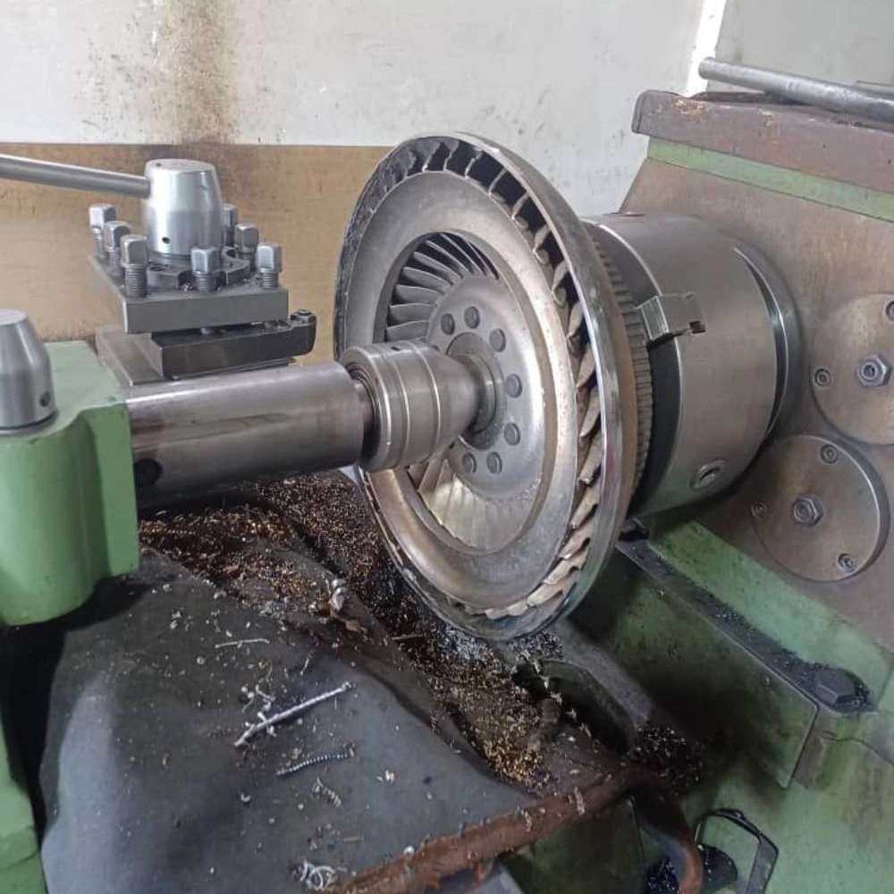 تعمیرات تخصصی بوم خشک و گیربکس