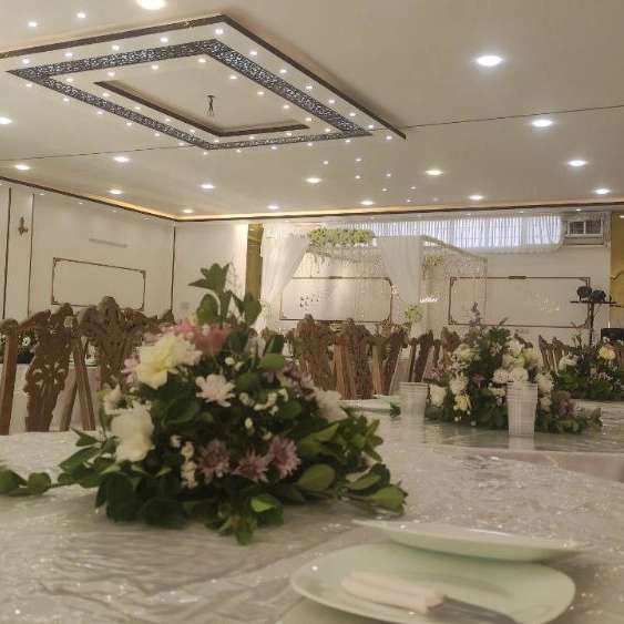 تالار عمارت طلایی