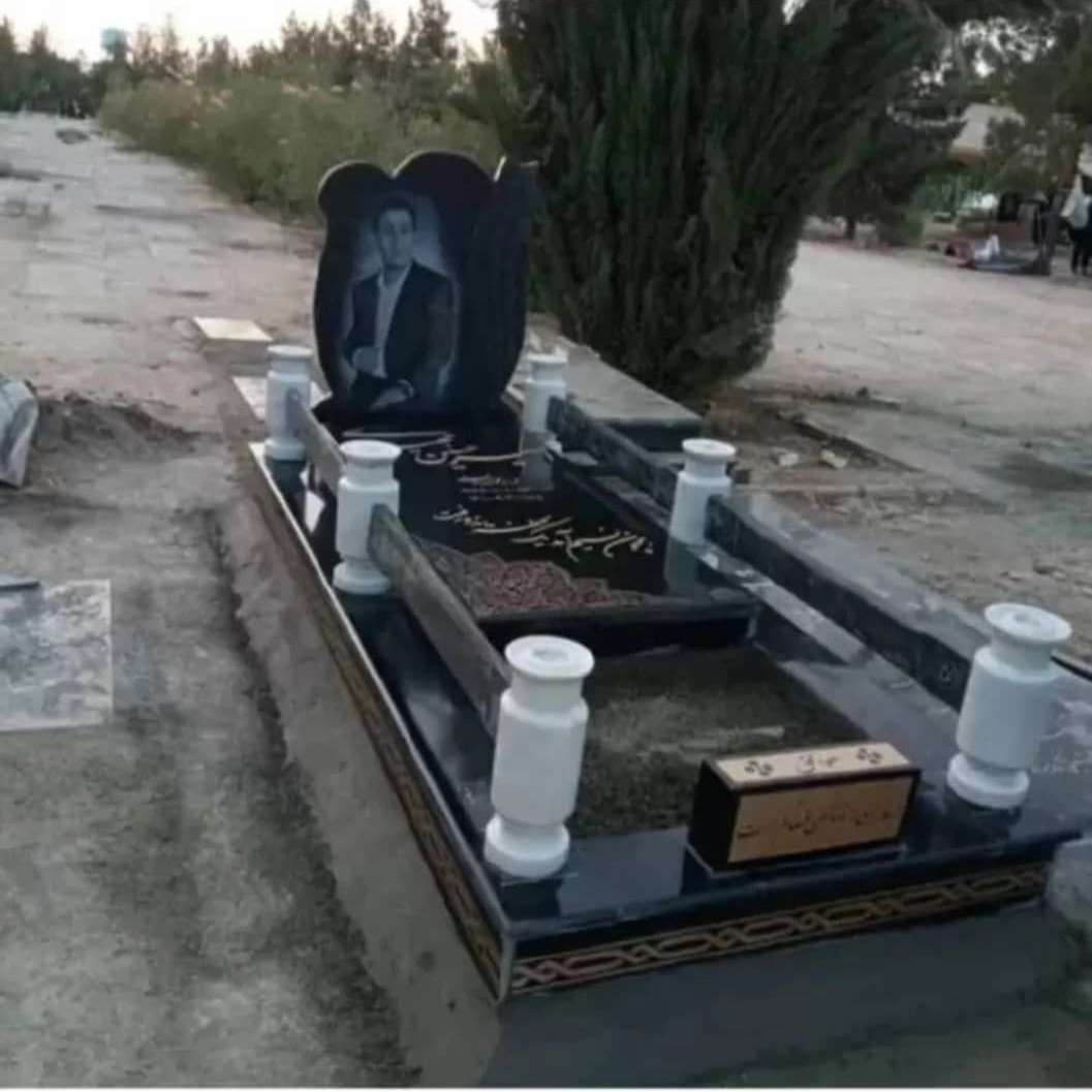 سنگ مزار با کیفیت
