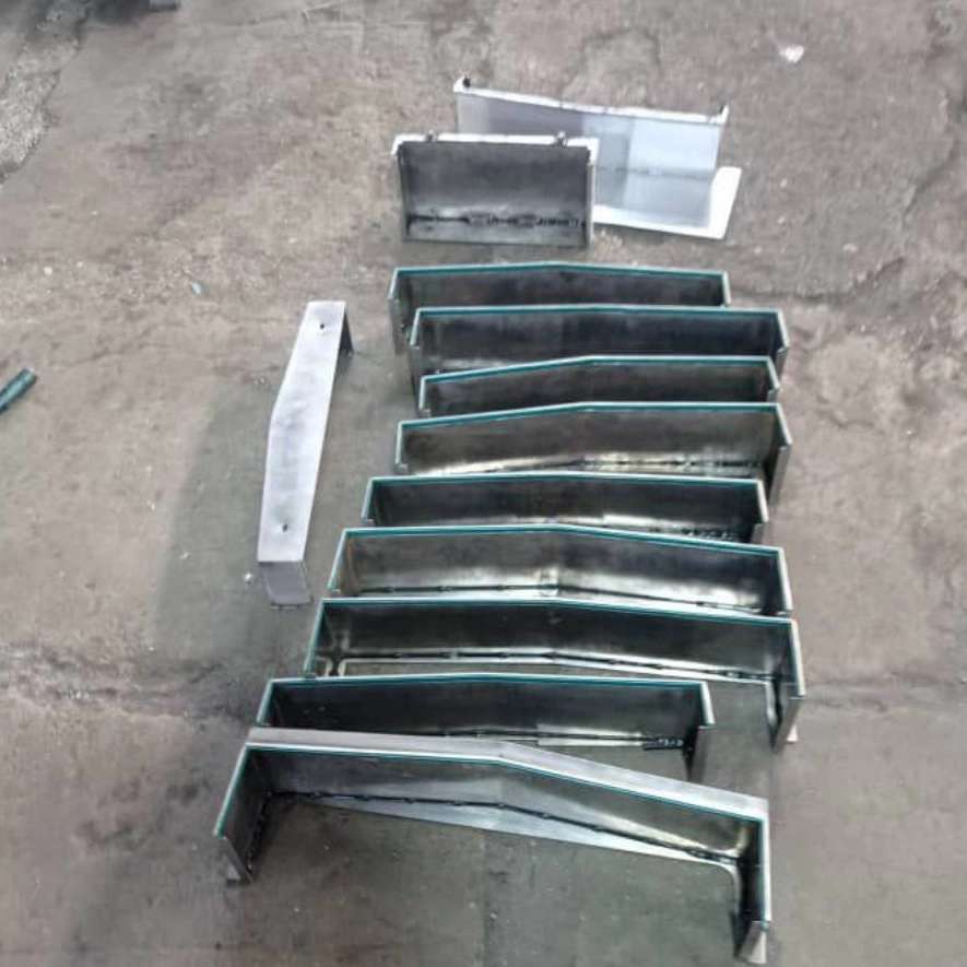 کاورسازی صالحی، تولید و تعمیر کاور دستگاه CNC در سبزوار