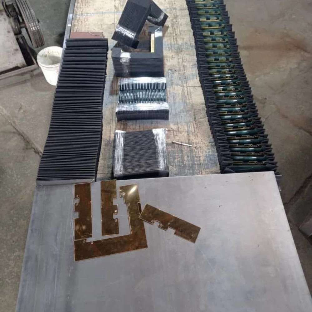 کاورسازی صالحی، تولید و تعمیر کاور دستگاه CNC در سبزوار