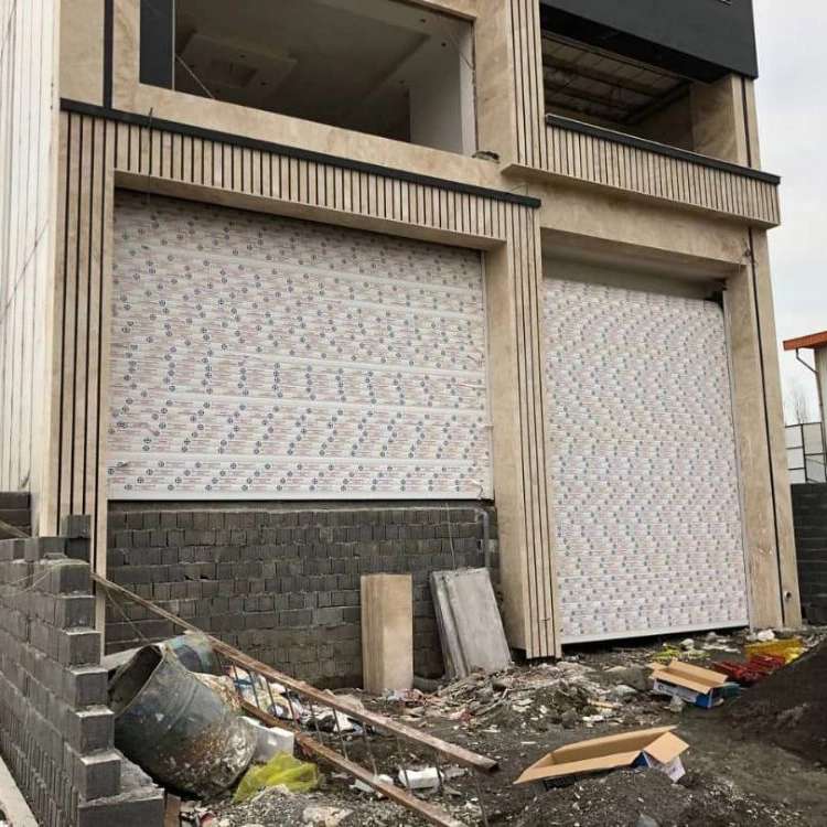 جک پارکینگی و درب شیشه ای اتوماتیک در اندیشه