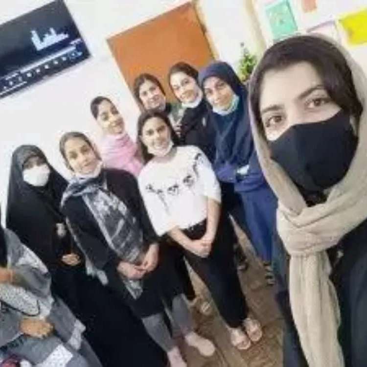 آموزشگاه زبان های خارجه روشن