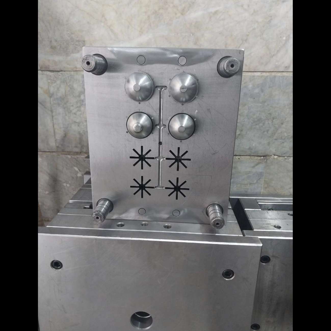 قطعات