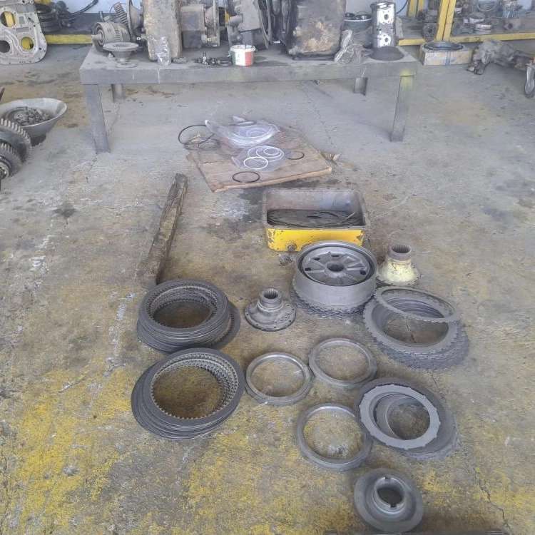 محیط کارگاه توسن
