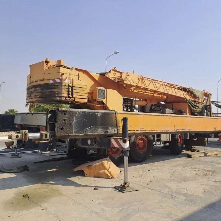 کارگاه توسن تعمیرات برق و الکترونیک جرثقیل در تهران