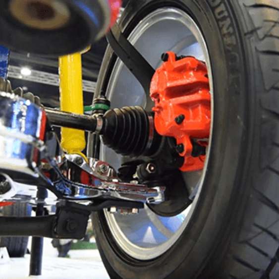 تعمیرگاه رضایی مکانیکی جلوبندی باطریسازی در ملایر همدان