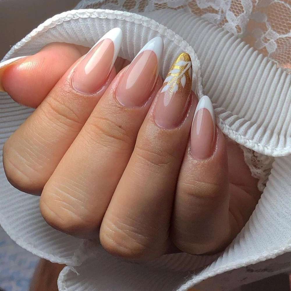 کاشت ناخن پارمیس