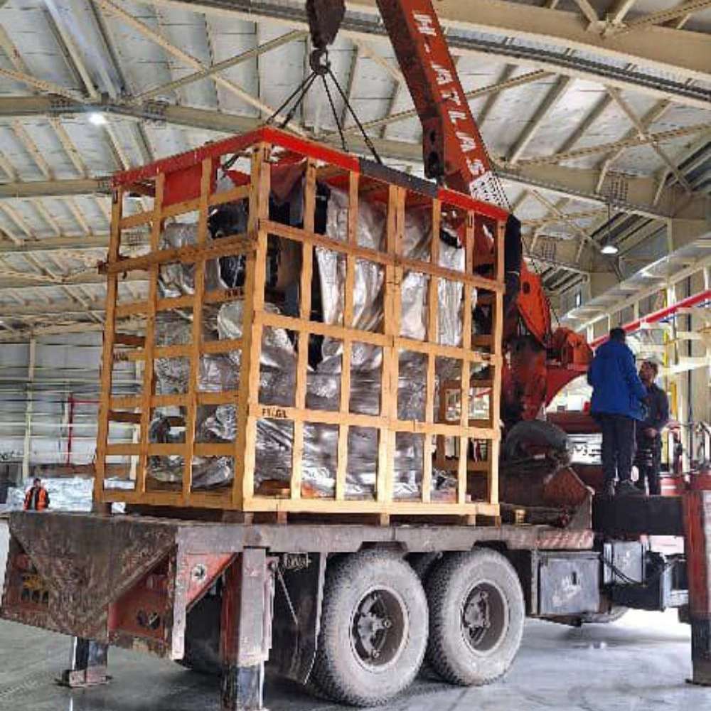 جرثقیل های سبک سنگین کمرشکن و تریلر در قزوین