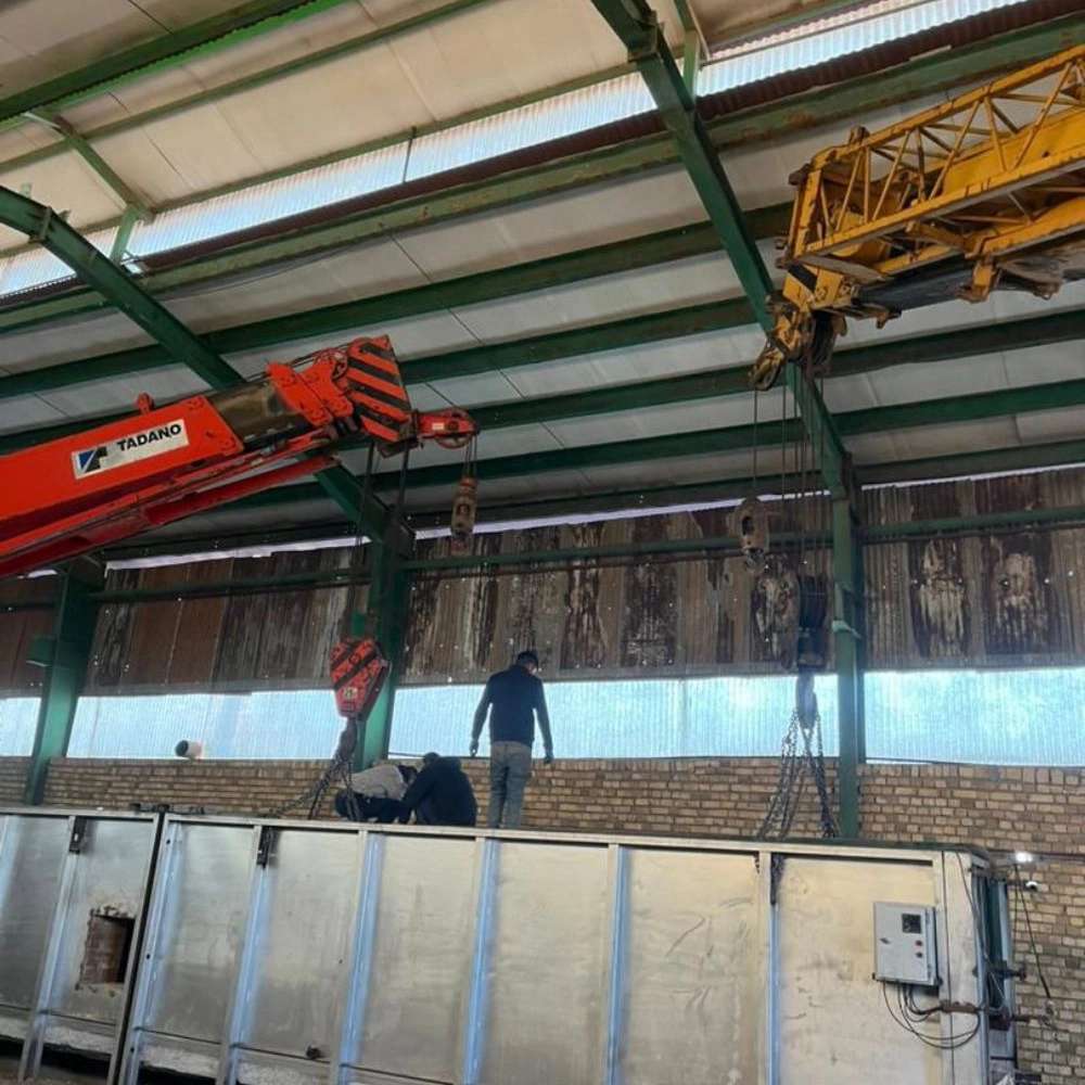 جرثقیل های سبک سنگین کمرشکن و تریلر در قزوین