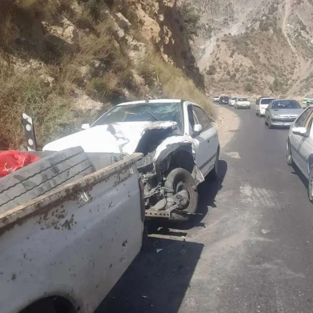 امداد خودرو اسفندیاری در جاده هراز