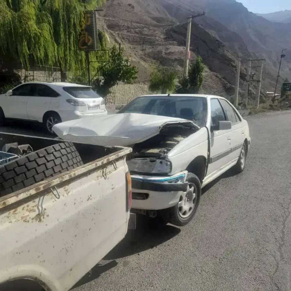 امداد خودرو اسفندیاری در جاده هراز