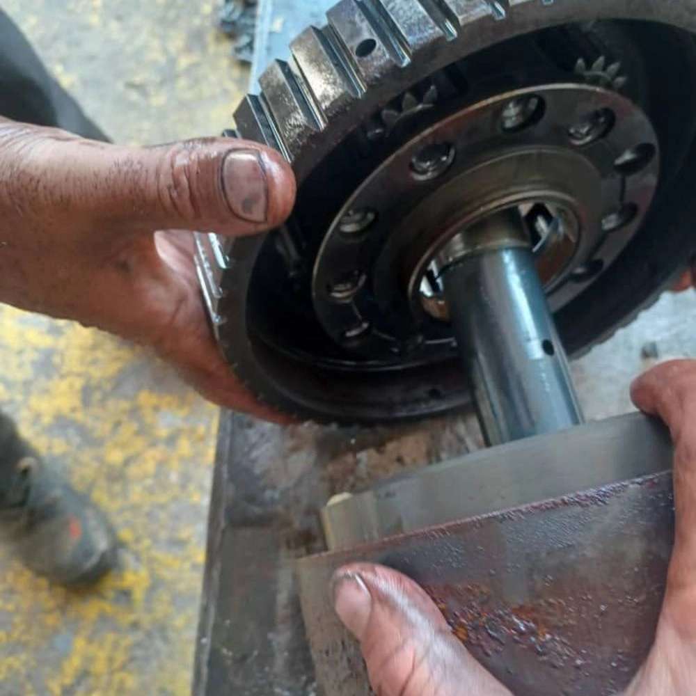 تعمیرات انواع جرثقیل سقفی