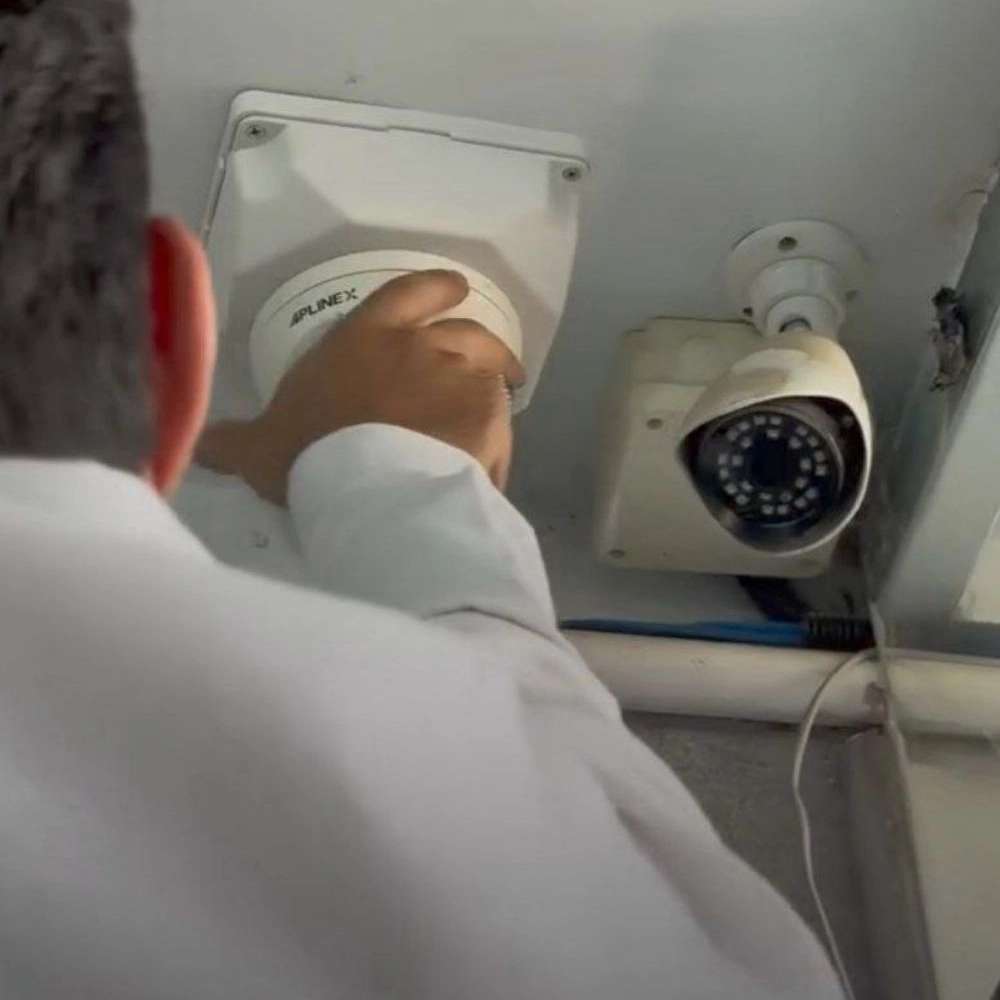 نصب دوربین مداربسته و دزدگیر اماکن