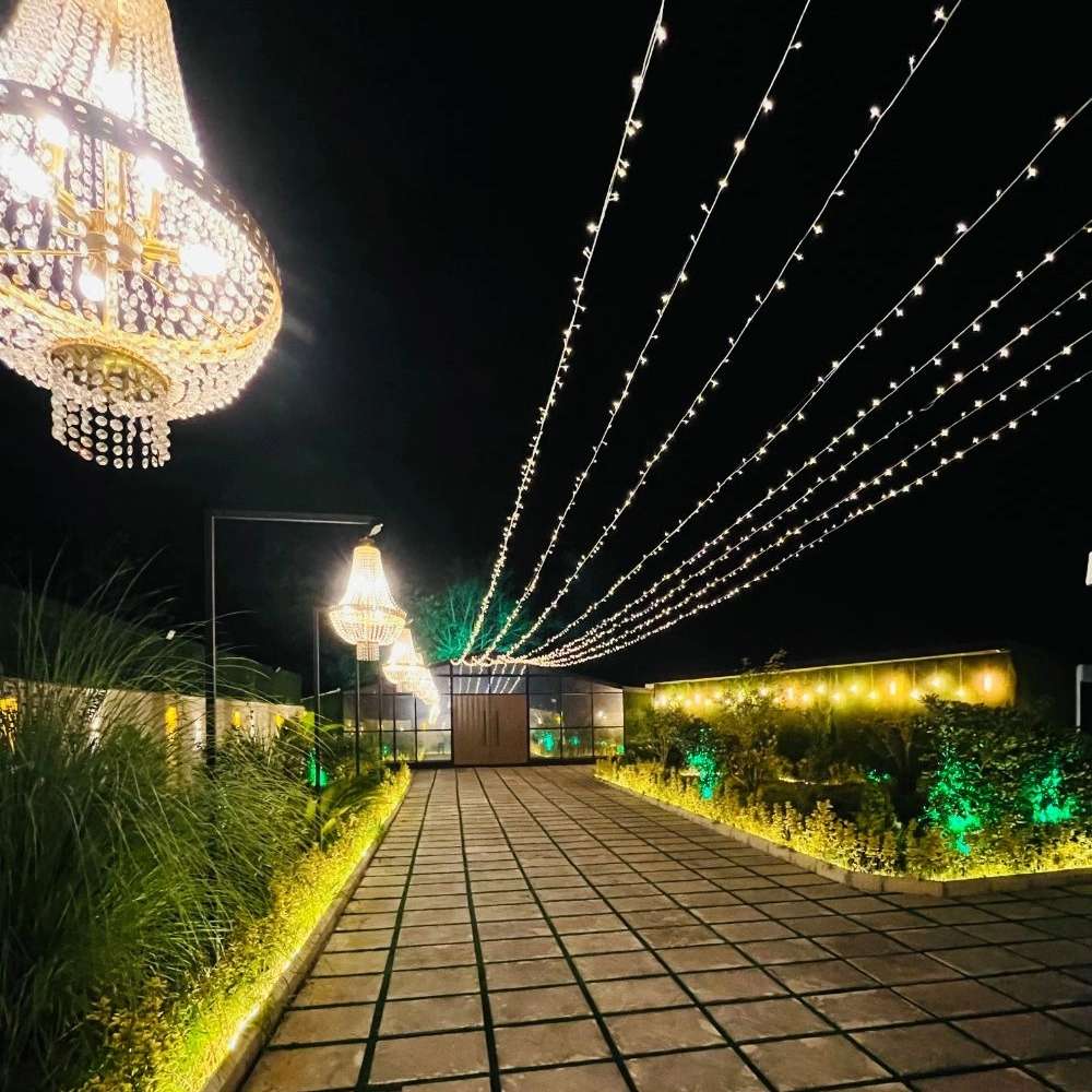 باغ تالار شاهکار در رشت