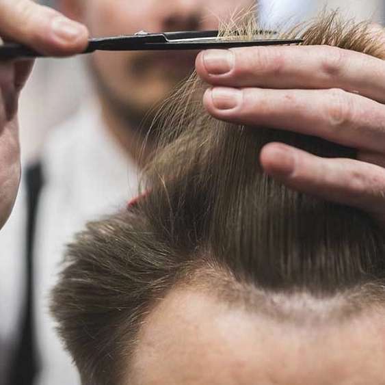 آموزشگاه آرایشگری مردانه امیر شادی