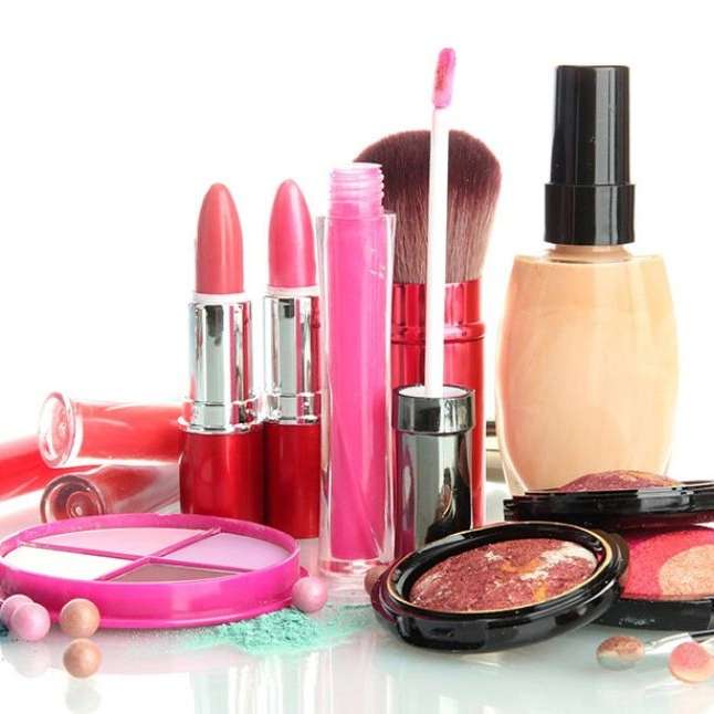 فروش محصولات آرایشی