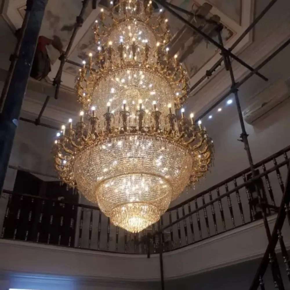 نصب لوستر طبقاتی