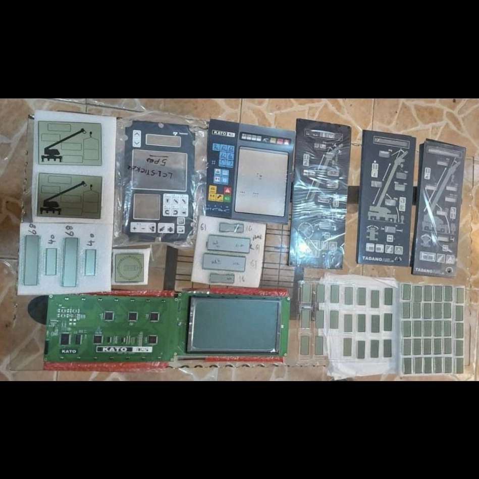 فروش انواع صحفه نمایش (LCD)و برچسب های جرثقیل های مختلف