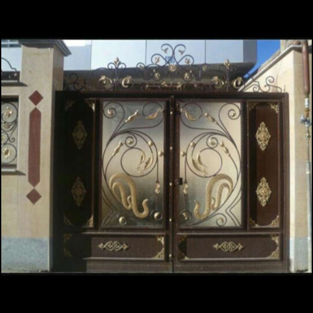 نقاشی درب پارکینگ حرفه ایی درعظیمه کرج