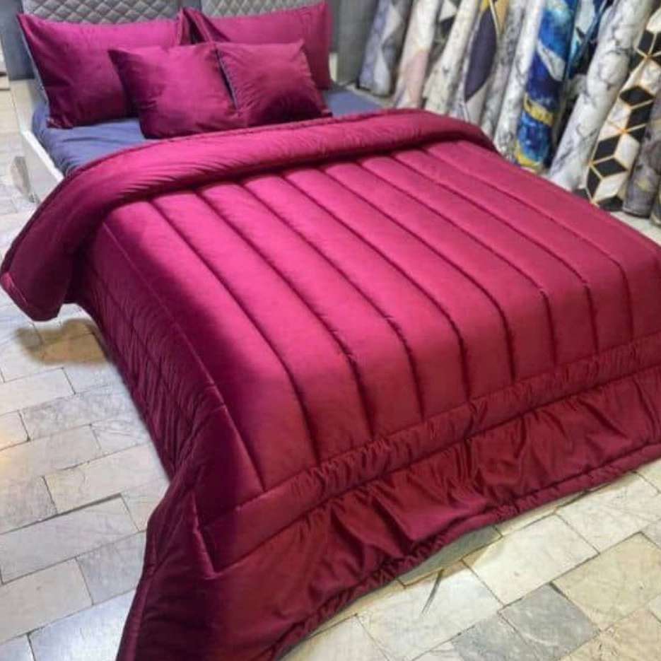 روتختی ست کامل اتاق همراه با فرشینه و اباژور و لوستر