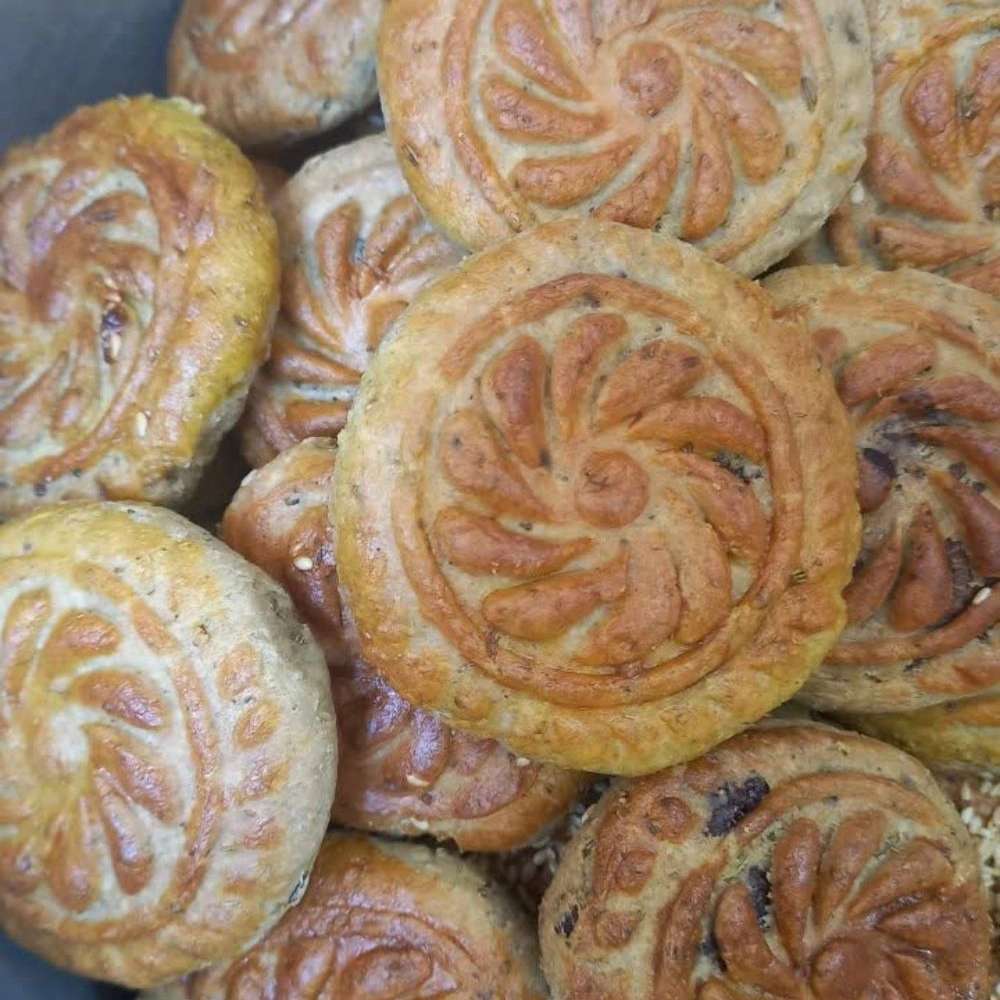 قنادی آبشارا