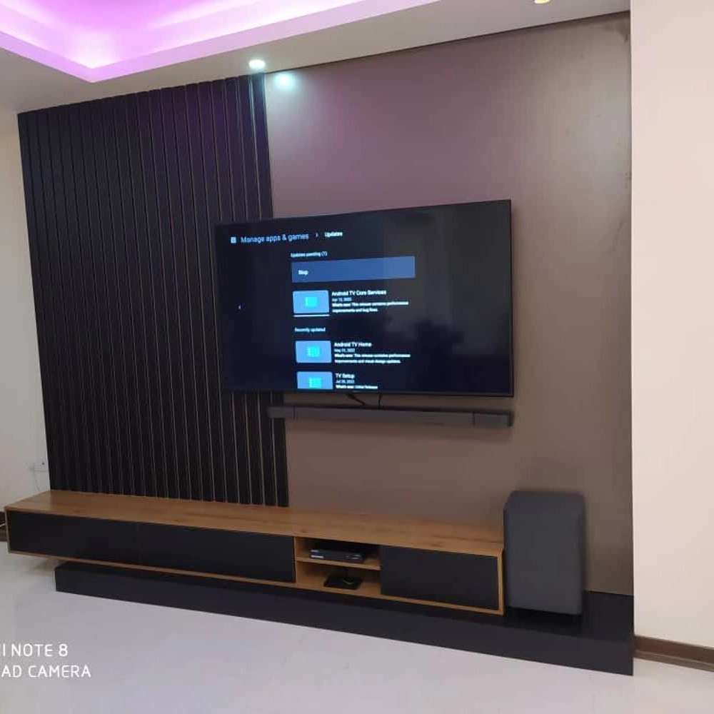 طراحی و اجرای تی وی وال