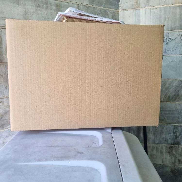 کارتن برای کتاب طول ۴۵ عرض۲۸ ارتفاع ۳۰