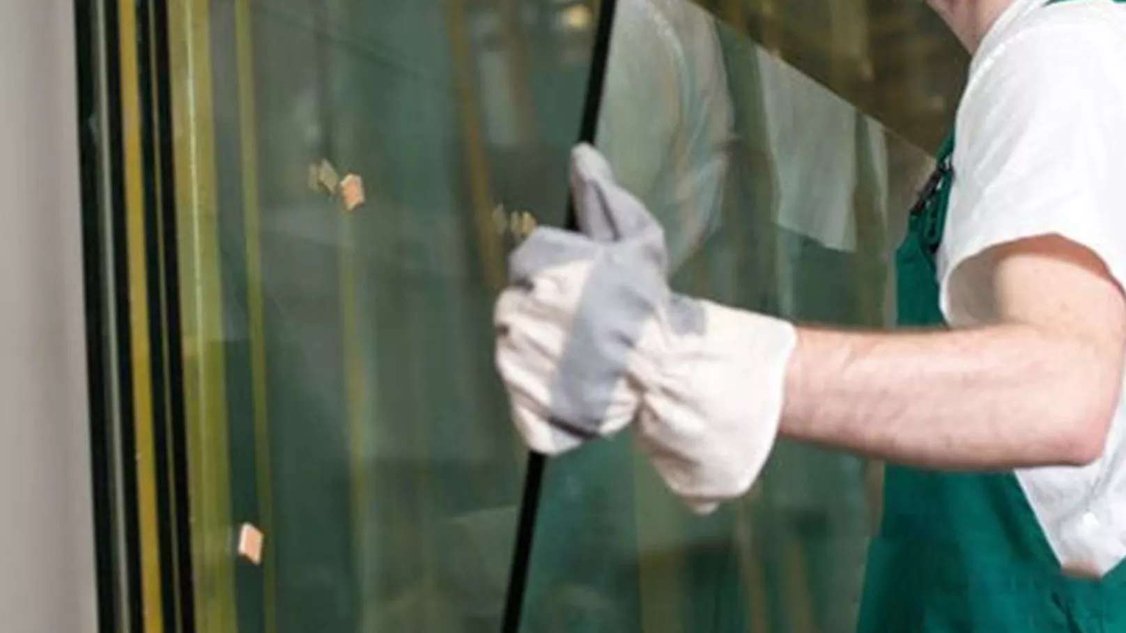 Installation of tempered glass