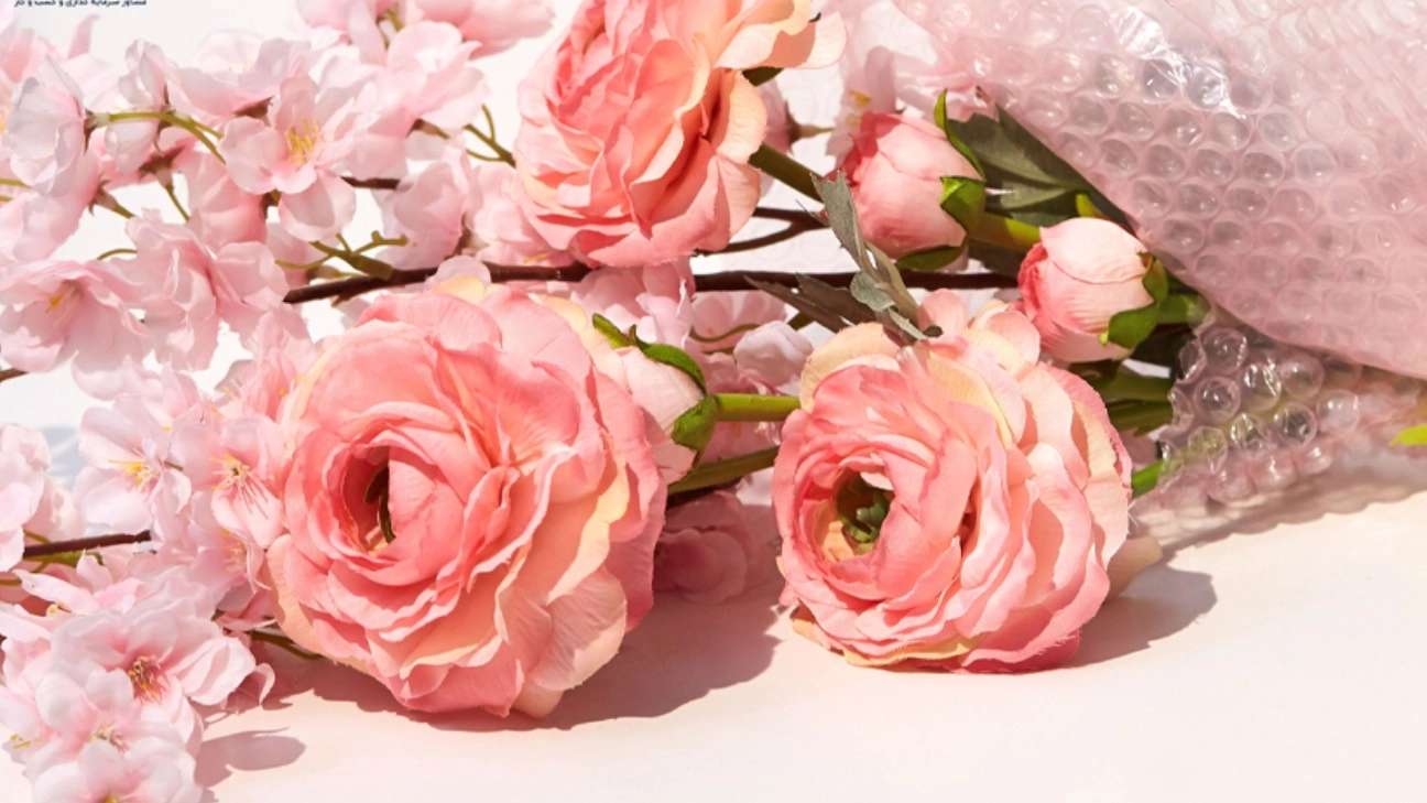 Aramis artificial flower