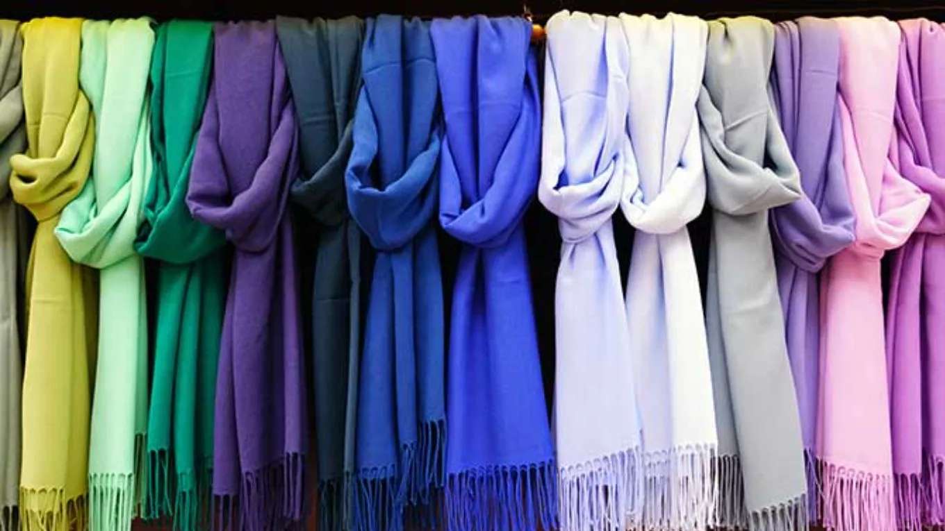 Circulation shawls and scarves