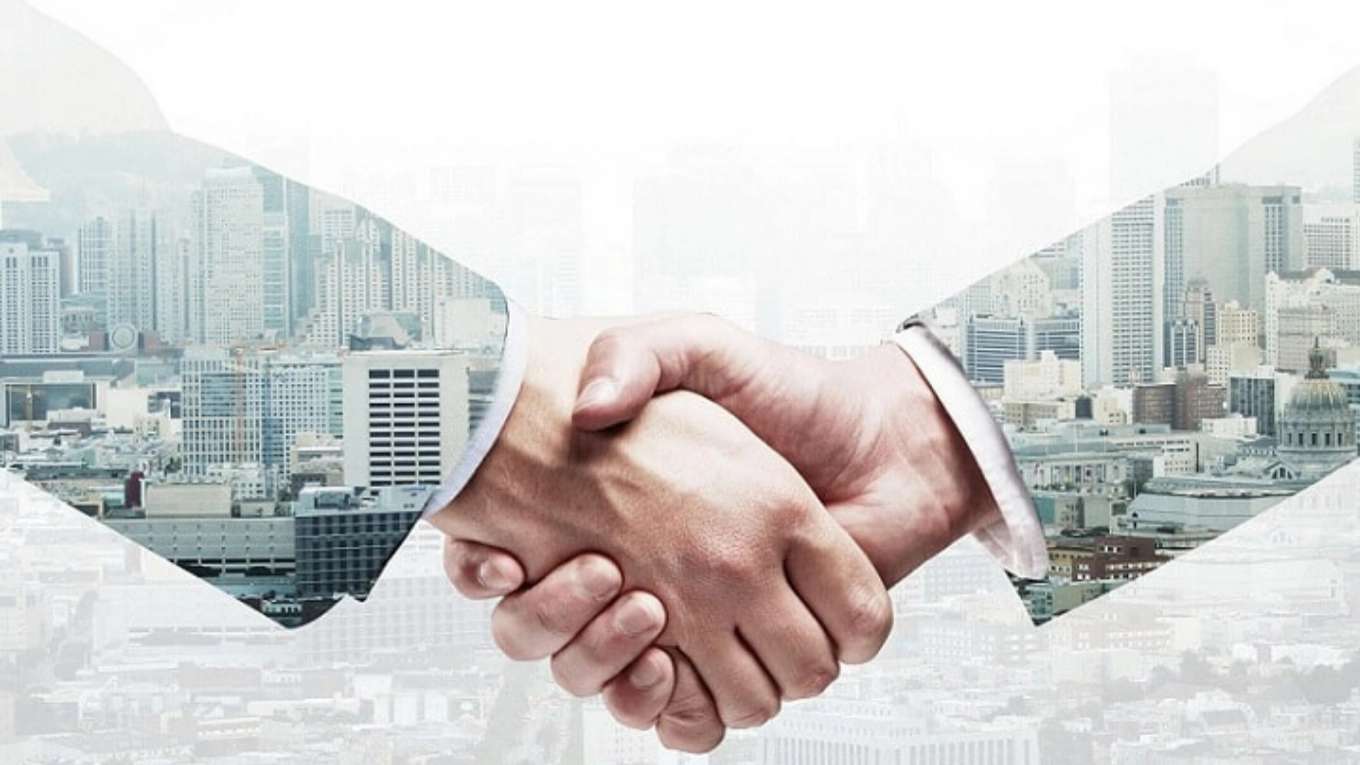 Comparative real estate consultant