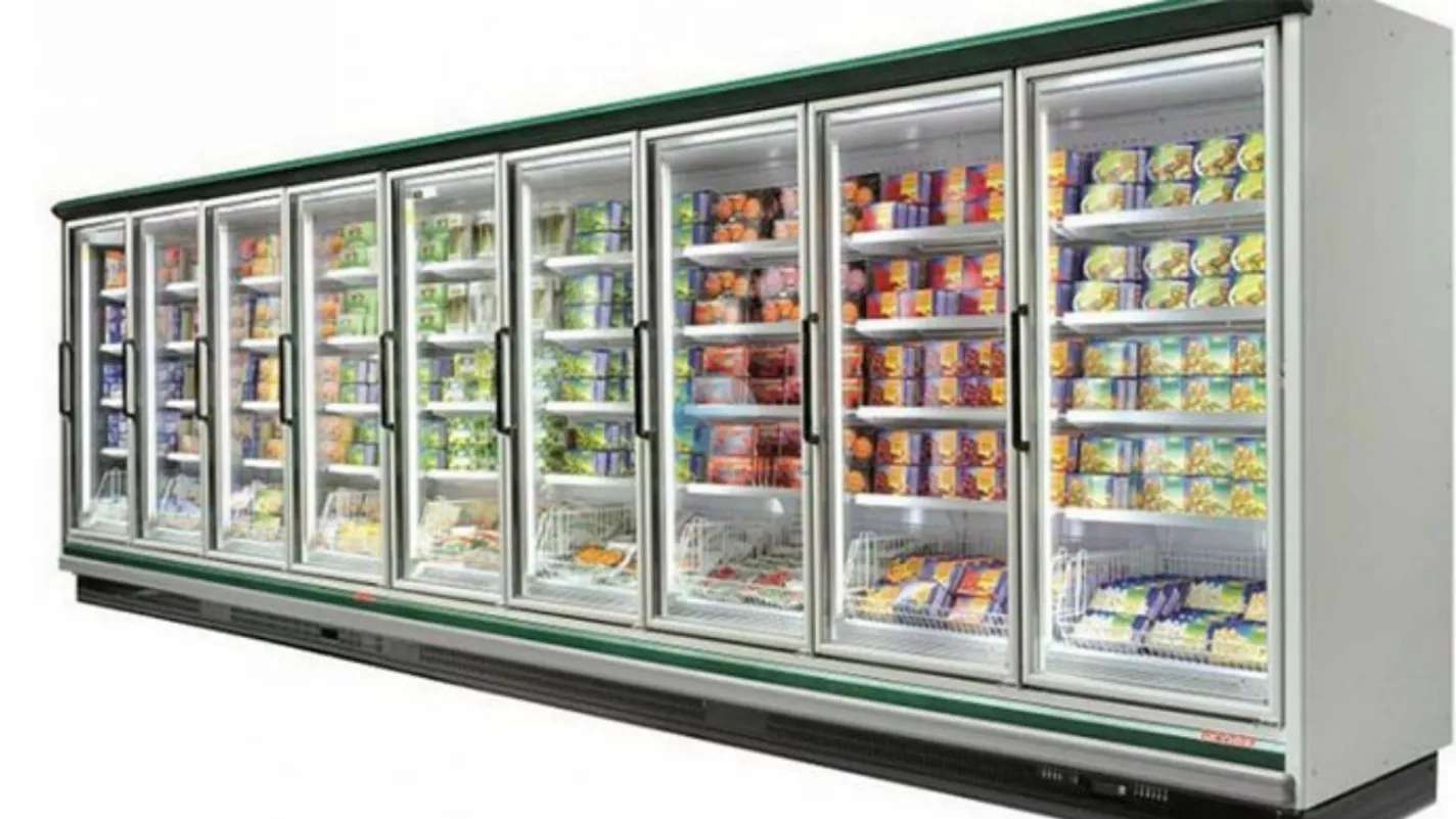 Industrial refrigerator store