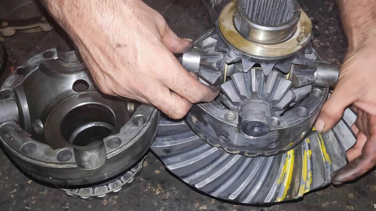 Benz Aria spare stock