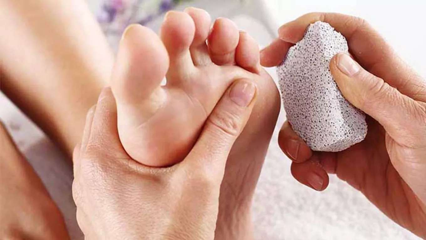 أخصائية البديكير فيروزبور رمضان