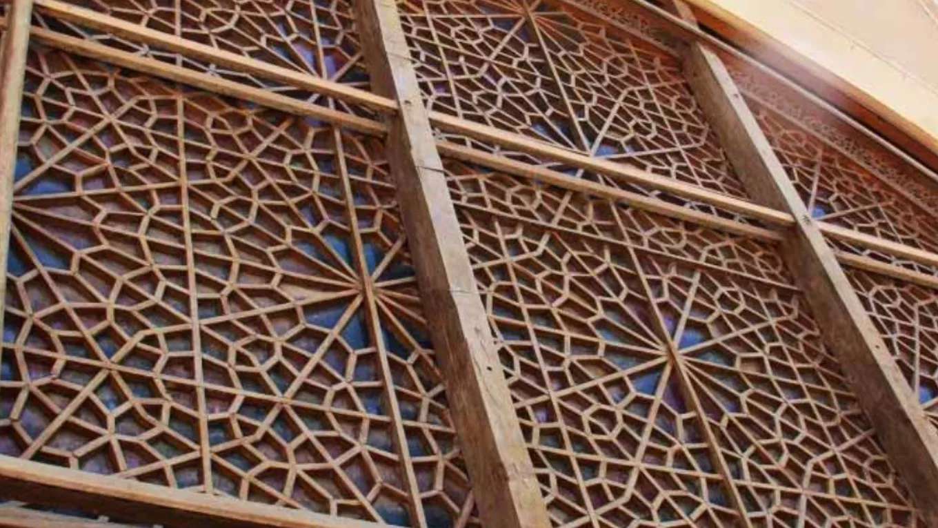 Door and window metal porcelain knot
