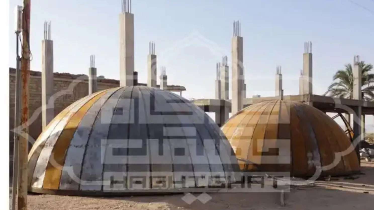 The dome and garland of truth