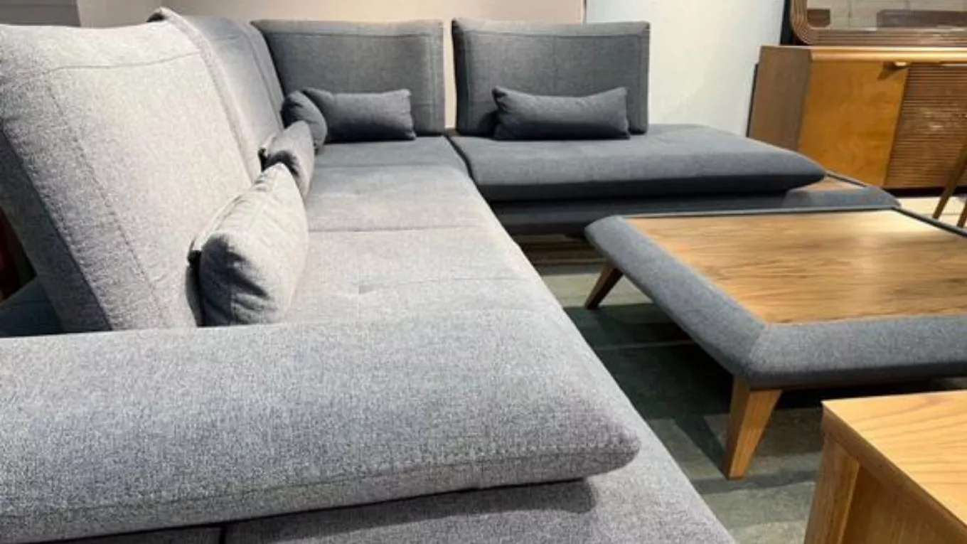 Rajabi furniture market
