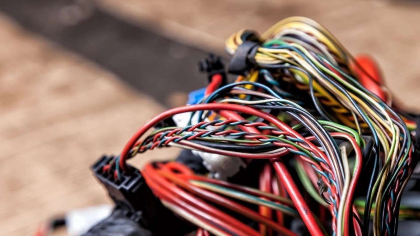 Ario Sanat automobile wiring