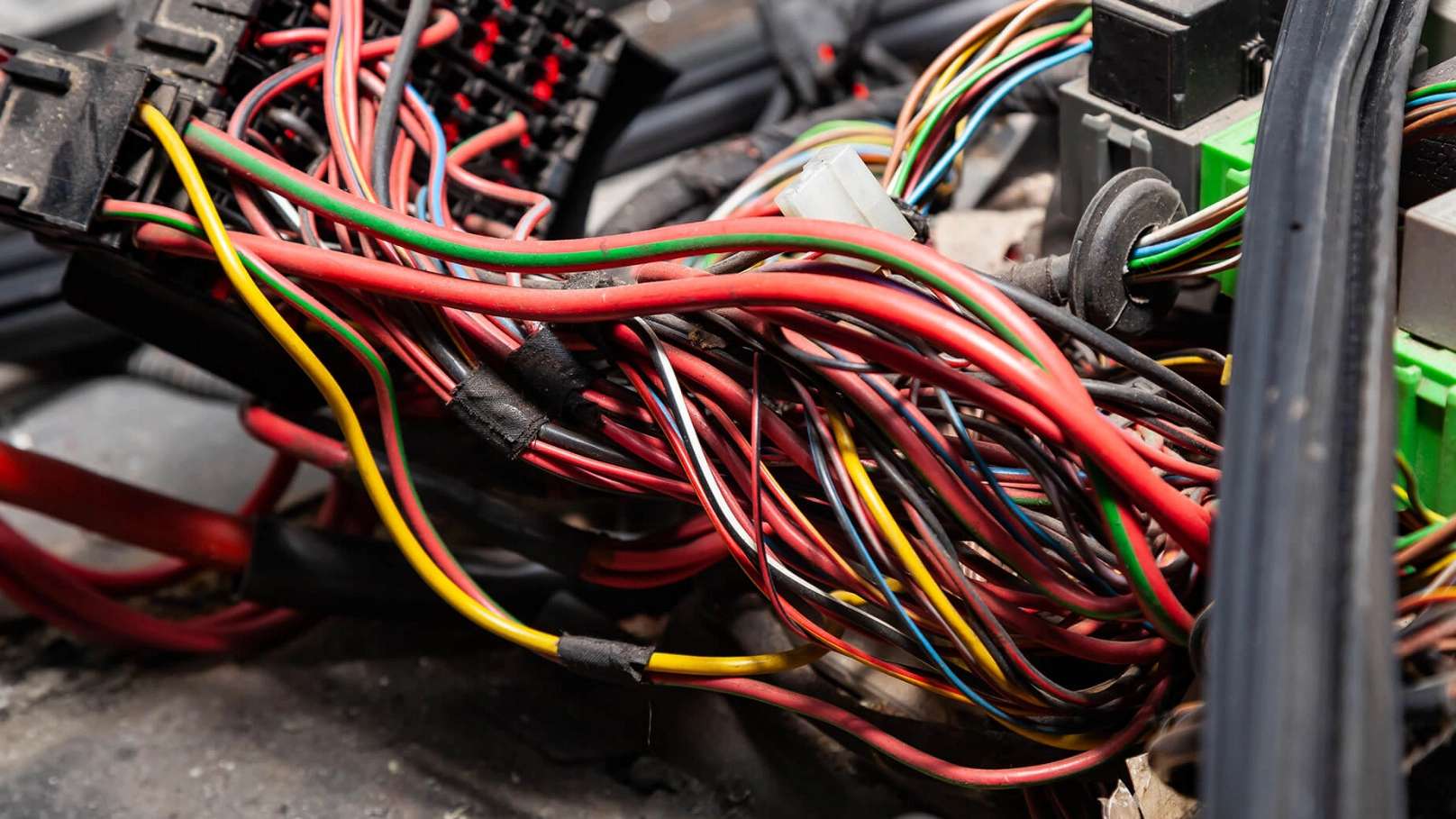 Ario Sanat automobile wiring
