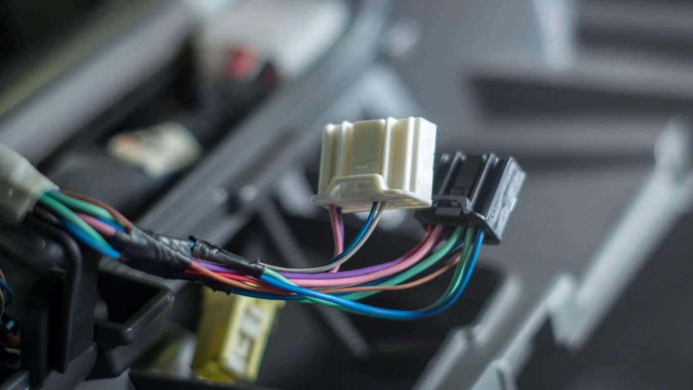 Ario Sanat automobile wiring