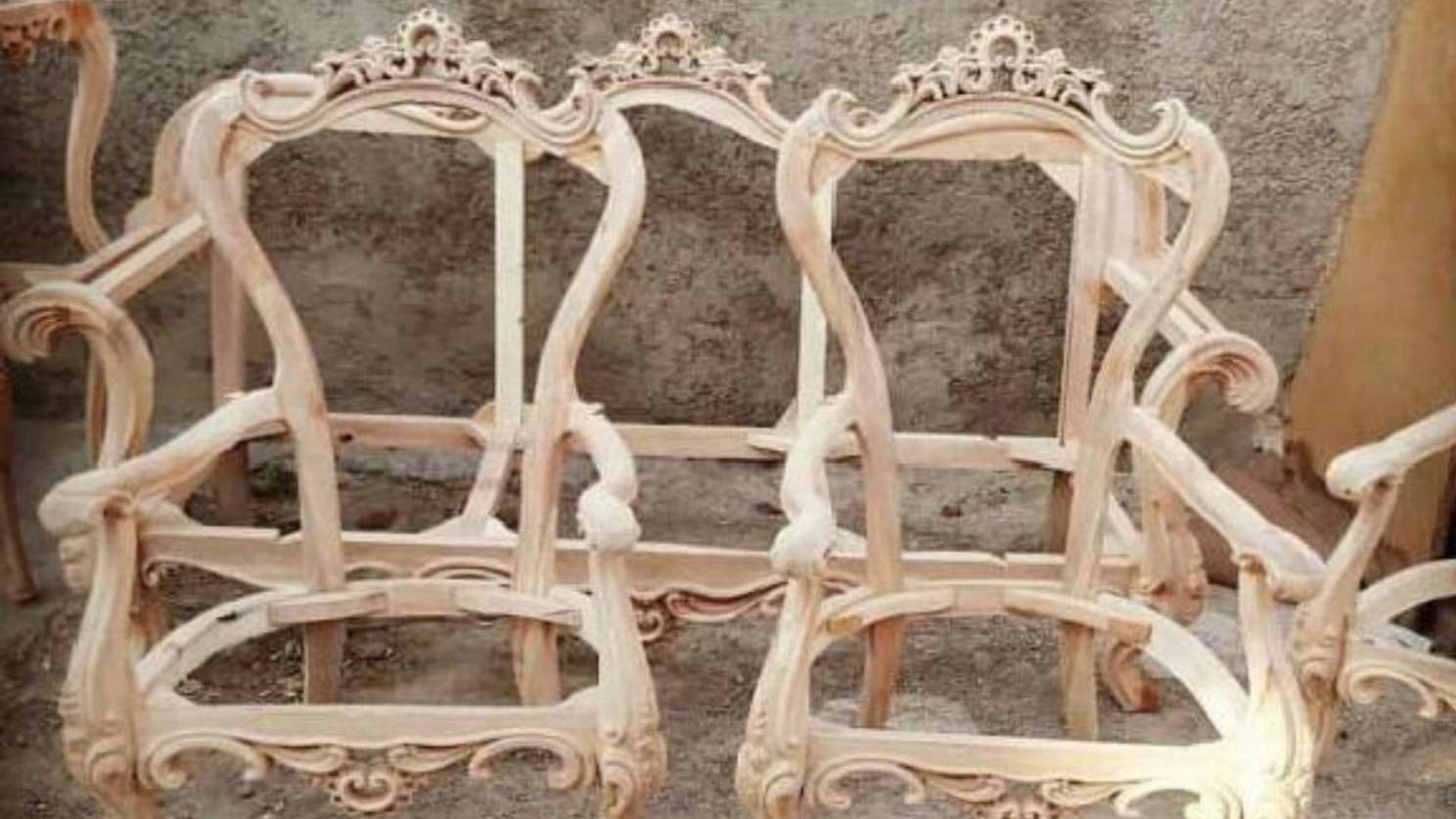 Specialized repairs of Mohammadi furniture