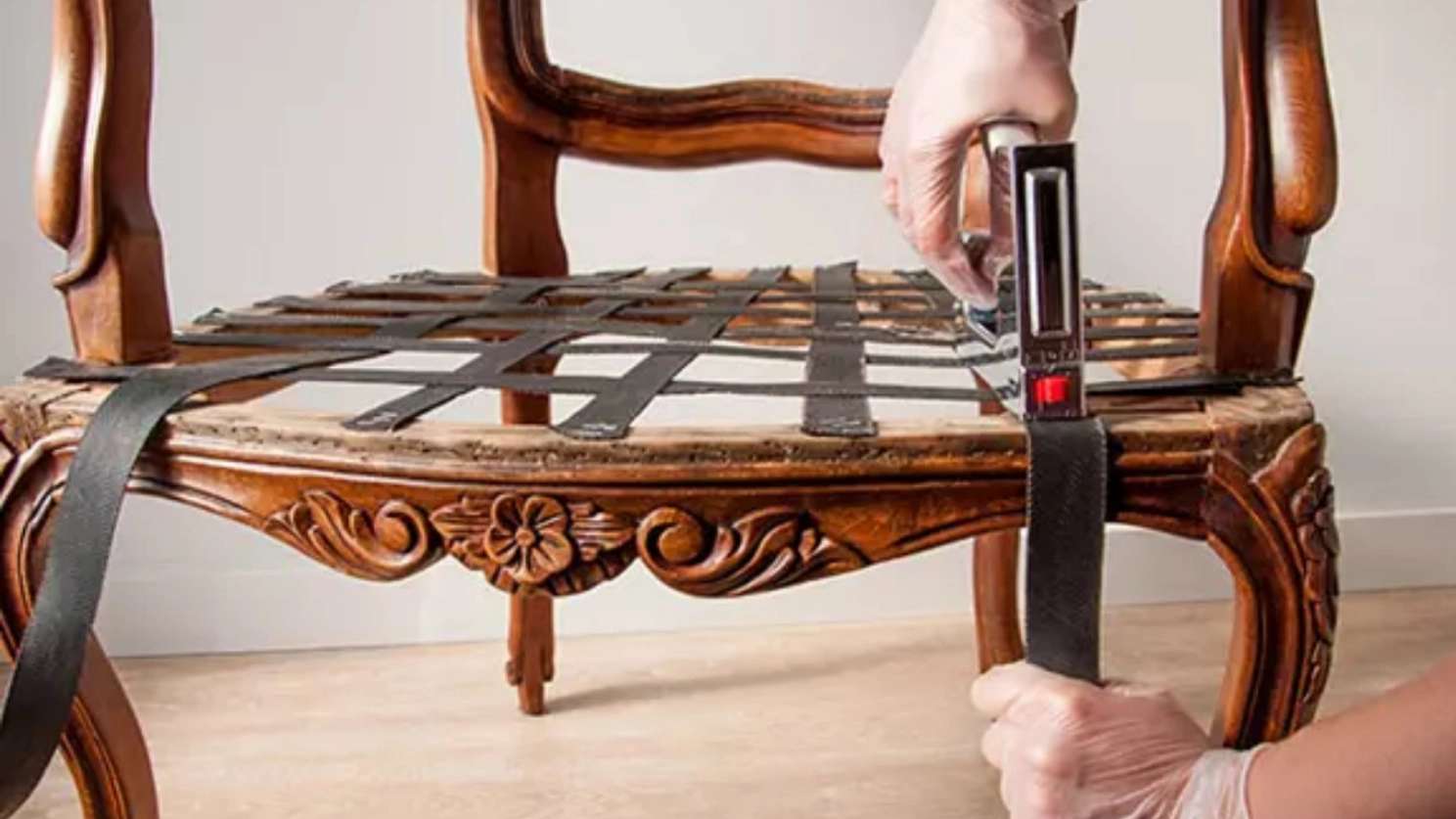 Specialized repairs of Mohammadi furniture