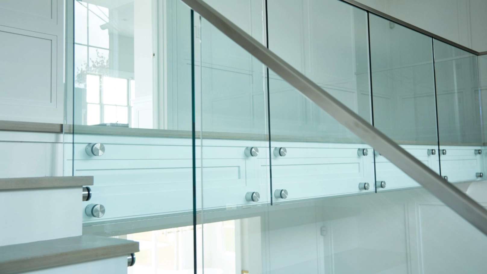 Installation of glass facade